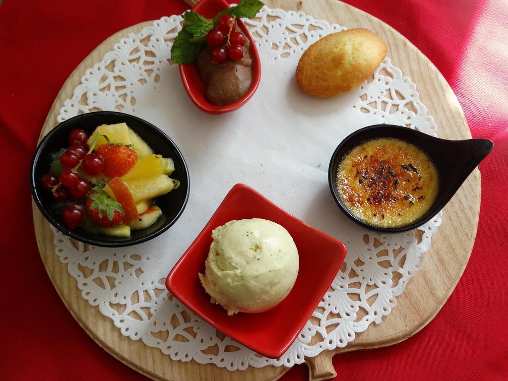 Hotel Restaurant L Echo Du Lac Gérardmer Εξωτερικό φωτογραφία