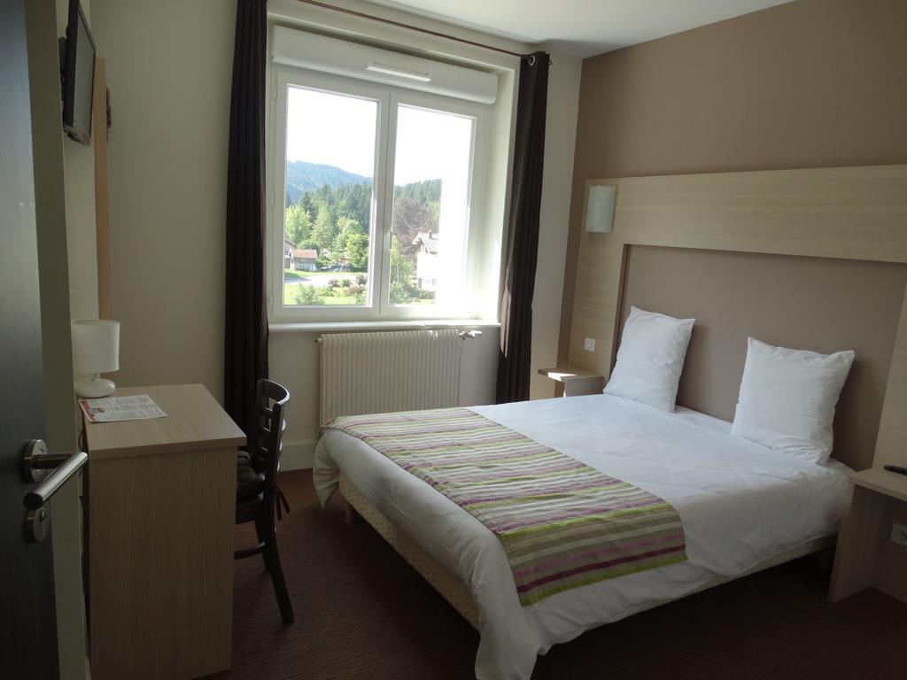 Hotel Restaurant L Echo Du Lac Gérardmer Δωμάτιο φωτογραφία