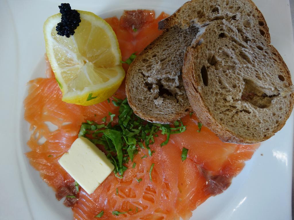 Hotel Restaurant L Echo Du Lac Gérardmer Εξωτερικό φωτογραφία