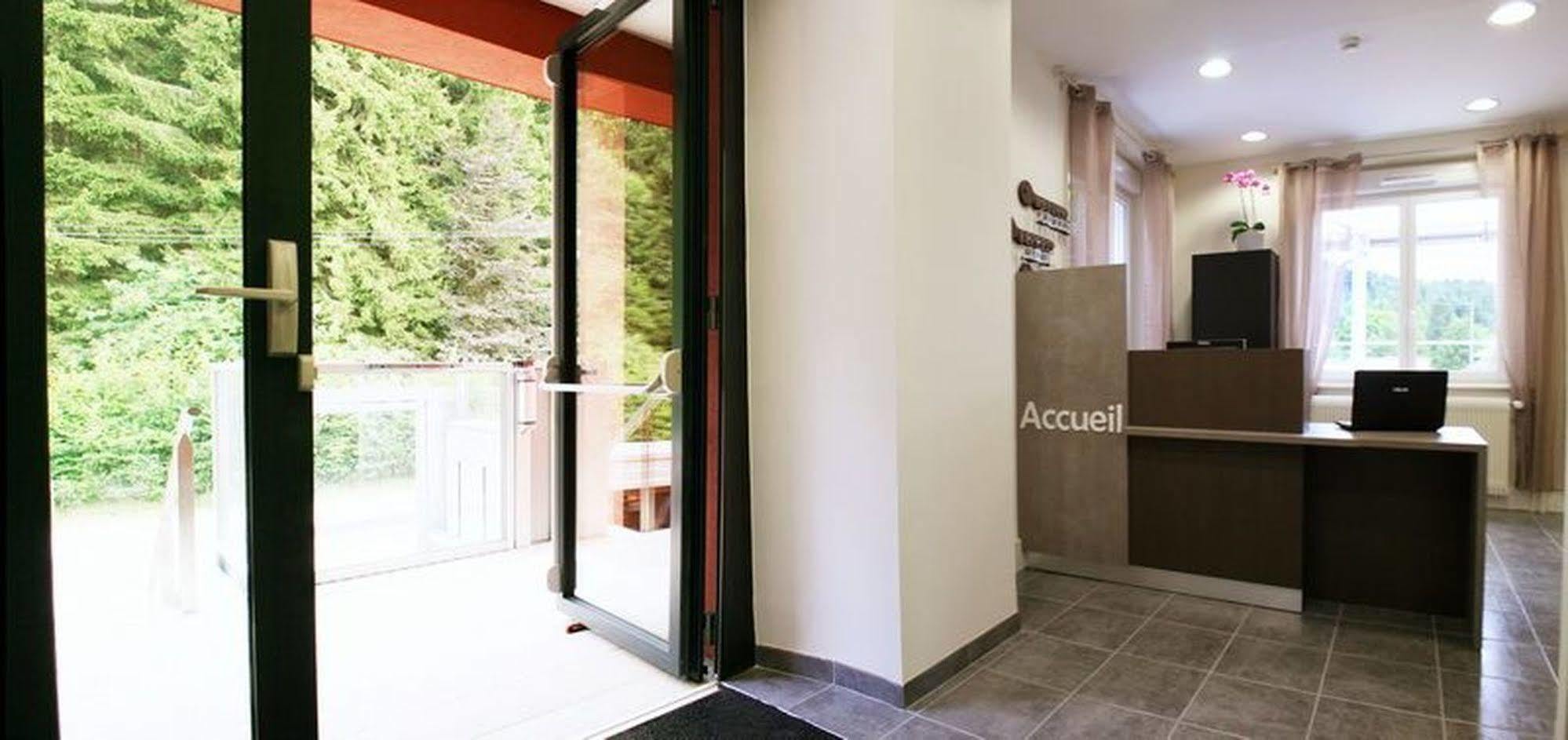 Hotel Restaurant L Echo Du Lac Gérardmer Εξωτερικό φωτογραφία